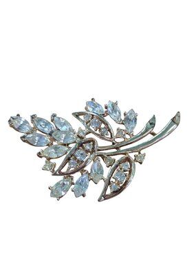 Mid Century Vintage Leaf Clear Rhinestone Goldtone Brooch 2" lapel Stunning